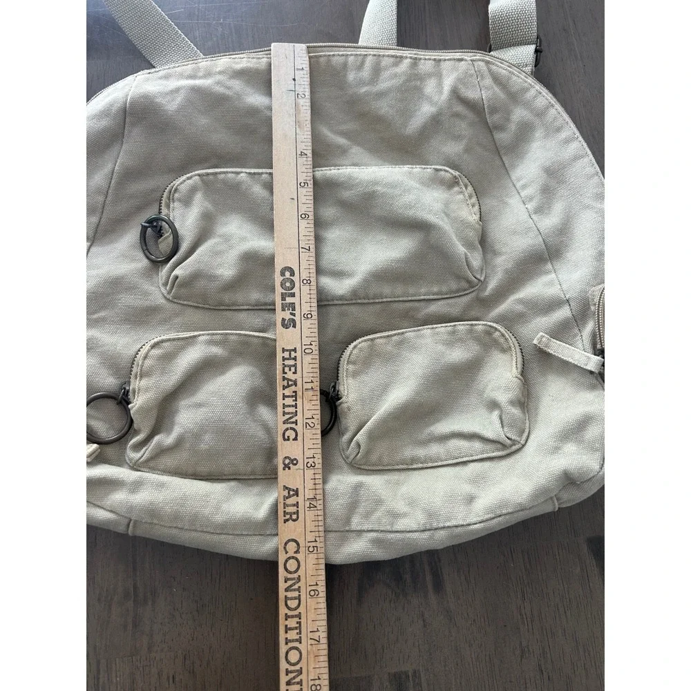 Unbranded khaki canvas